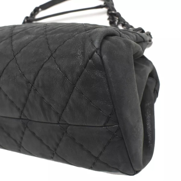 CHANEL Wildstitch CC Charm Calfskin Leather Chain Shoulder Bag ( like new) - Picture 5 of 9